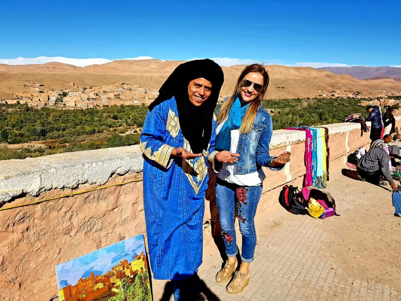 Equipo de Viajes Almoravid con una viajera